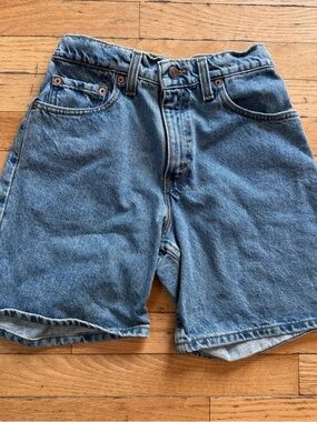 Vintage Levis 550 Relaxed Fit Denim Shorts Womens 5 High Rise Medium Wash USA
